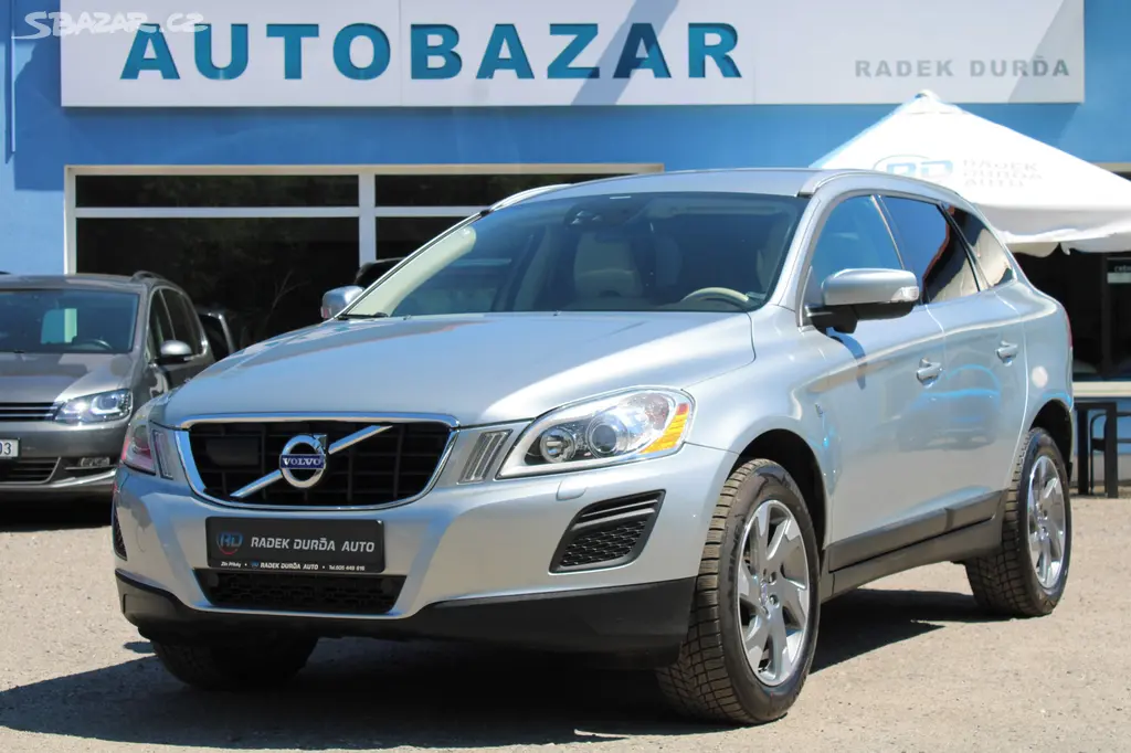 Volvo XC60 2,4 D4 ČR,A/T,4x4,OCEAN RACE,2012